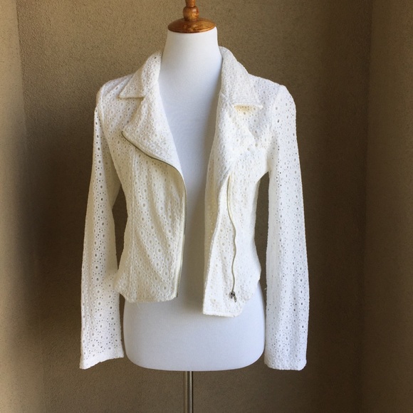 Maurices Jackets & Blazers - Maurices white eyelet moto jacket blazer, S